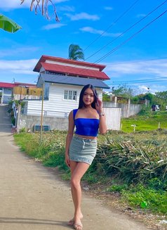 Feyaaa - Transsexual escort in Manila Photo 7 of 7