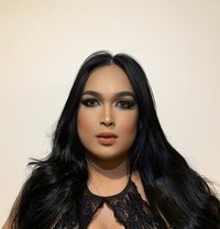 FFARA SEX MACHINE JUST LANDED - Transsexual escort in Manila Photo 2 of 22