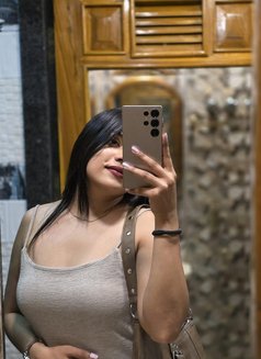 ꧁NO ADVANCE -Direct Pay To Girl In Room꧂ - puta in Noida Photo 2 of 3
