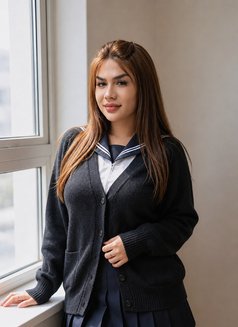🦋 Fi̇li̇z 🦋 - Transsexual escort in İstanbul Photo 28 of 28