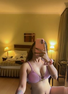 Jenny Roy - puta in Candolim, Goa Photo 24 of 26