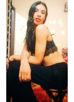 Fidda khan cam session - Transsexual escort in New Delhi Photo 21 of 24