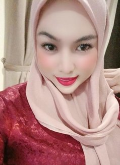 CIkgu FieQa - Transsexual escort in Johor Bahru Photo 24 of 25