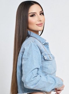 Fiery - escort in London Photo 2 of 10