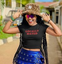 Fifi - puta in Kathmandu