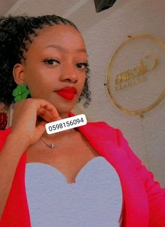 Fifi - escort in Riyadh Photo 3 of 6