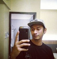 Fikaresc94bali - Male escort in Bali