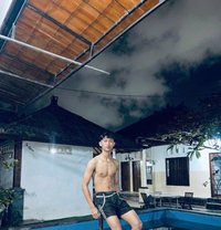 Fikriii - Male escort in Bali