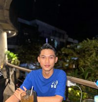 Fikriii - Male escort in Bali