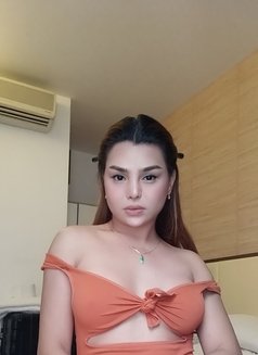 Candince Rivera - Transsexual escort in Makati City Photo 1 of 3