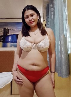 Filipina 40 Y. O. Milf / Camshow / Video - escort in Manila Photo 4 of 30