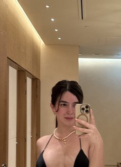 Filipina/Irani Ts Irish - Transsexual escort in Abu Dhabi Photo 3 of 28