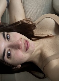 Filipina/Irani Ts Irish - Transsexual escort in Abu Dhabi Photo 21 of 24
