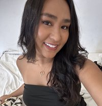 Filipina-Spanish - puta in Da Nang