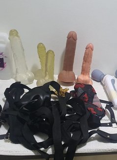 Filippina Deepthroat Rimming Cim - escort in Dubai Photo 2 of 10