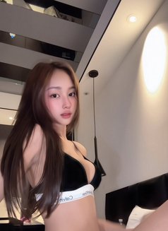 Film - Transsexual escort in Hong Kong Photo 1 of 6