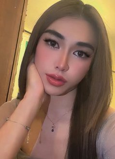 Film - masseuse in Muscat Photo 6 of 7