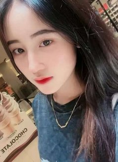 Fina - puta in Kuala Lumpur Photo 1 of 3