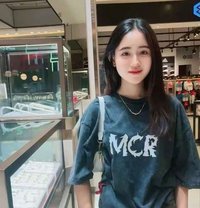 Fina - puta in Kuala Lumpur