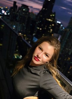 Fina Premium Massage - puta in Bangkok Photo 2 of 8