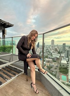 Fina Premium Massage - puta in Bangkok Photo 6 of 8