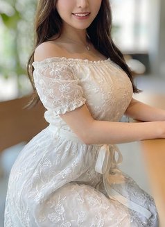 Finalclub - escort agency in Tokyo Photo 1 of 4