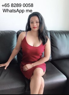 Finally Filipina Have Fun - puta in Singapore Photo 1 of 2
