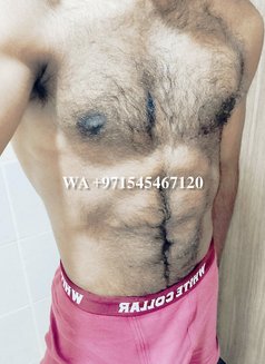Fingering Escort John - Acompañantes masculino in Dubai Photo 3 of 14
