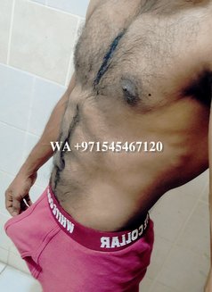 Fingering Escort John - Acompañantes masculino in Dubai Photo 5 of 14