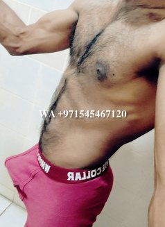 Fingering Escort John - Acompañantes masculino in Dubai Photo 6 of 14