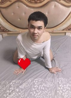 Finny - Transsexual escort in Riyadh Photo 8 of 12