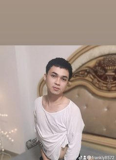 Finny - Transsexual escort in Riyadh Photo 10 of 12