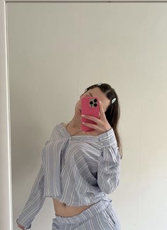 Fiona - escort in Okinawa Island Photo 2 of 5