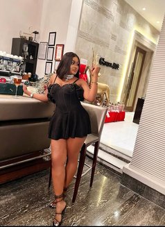 Fiona, Gal With the Vibe - escort in Nairobi Photo 1 of 2