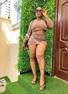 Fiona - escort in Accra Photo 1 of 3
