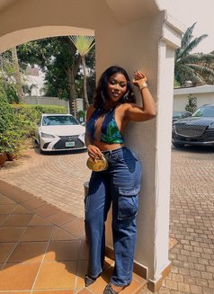 Fiora - escort in Lagos, Nigeria Photo 2 of 6