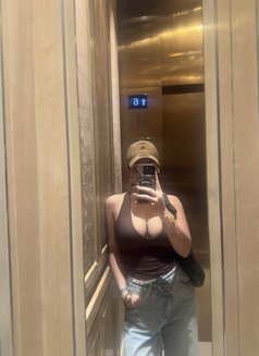 Fiorella Bella 24/7 - escort in Kuala Lumpur Photo 3 of 8