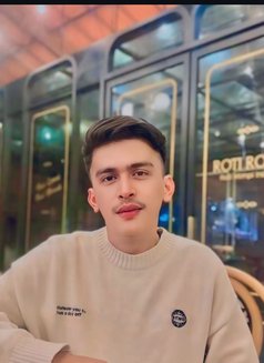 Firaz - Male escort in Kuala Lumpur Photo 17 of 22