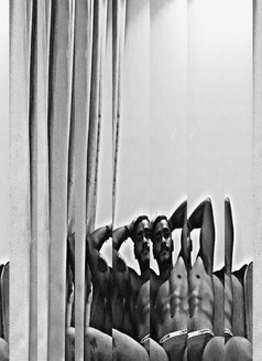 Fireman (Amis) - masseur in Dubai Photo 3 of 12