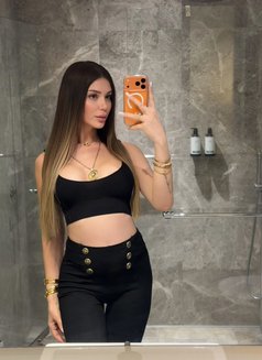 First Class Valeria - Acompañantes transexual in İstanbul Photo 30 of 30