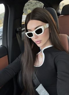 First Class Valeria - Acompañantes transexual in İstanbul Photo 24 of 30