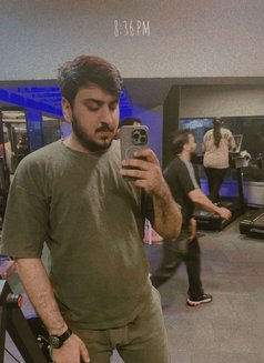 First Service Free For Girls and Womens - Masajista in Mumbai Photo 5 of 5