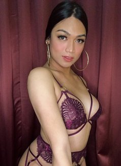 Meet and Camshow only TS Martini - Transsexual escort in Manila Photo 2 of 30