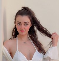 Firuzeh - escort in Muscat