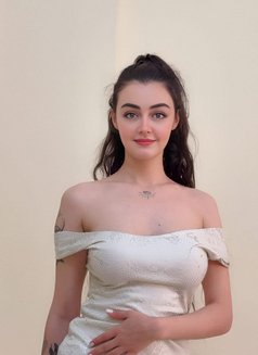 Firuzeh - escort in Muscat Photo 13 of 13