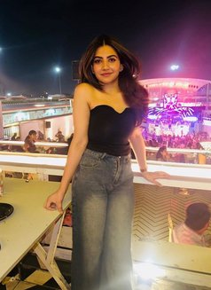 Disha - puta in Gurgaon Photo 4 of 4