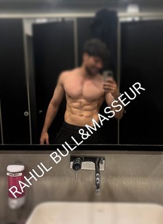 Fitbull - Acompañantes masculino in Vijayawada Photo 2 of 2