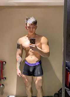Fitness Model - Male escort in Taipei Photo 2 of 4