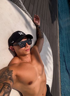 Fitness Model - Male escort in Hong Kong Photo 4 of 7