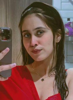 Fiza Young Independent Model - escort in Dubai Photo 3 of 10